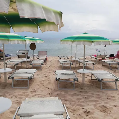Oleandri Calaverde Sardegna Iun P1641 Holiday home